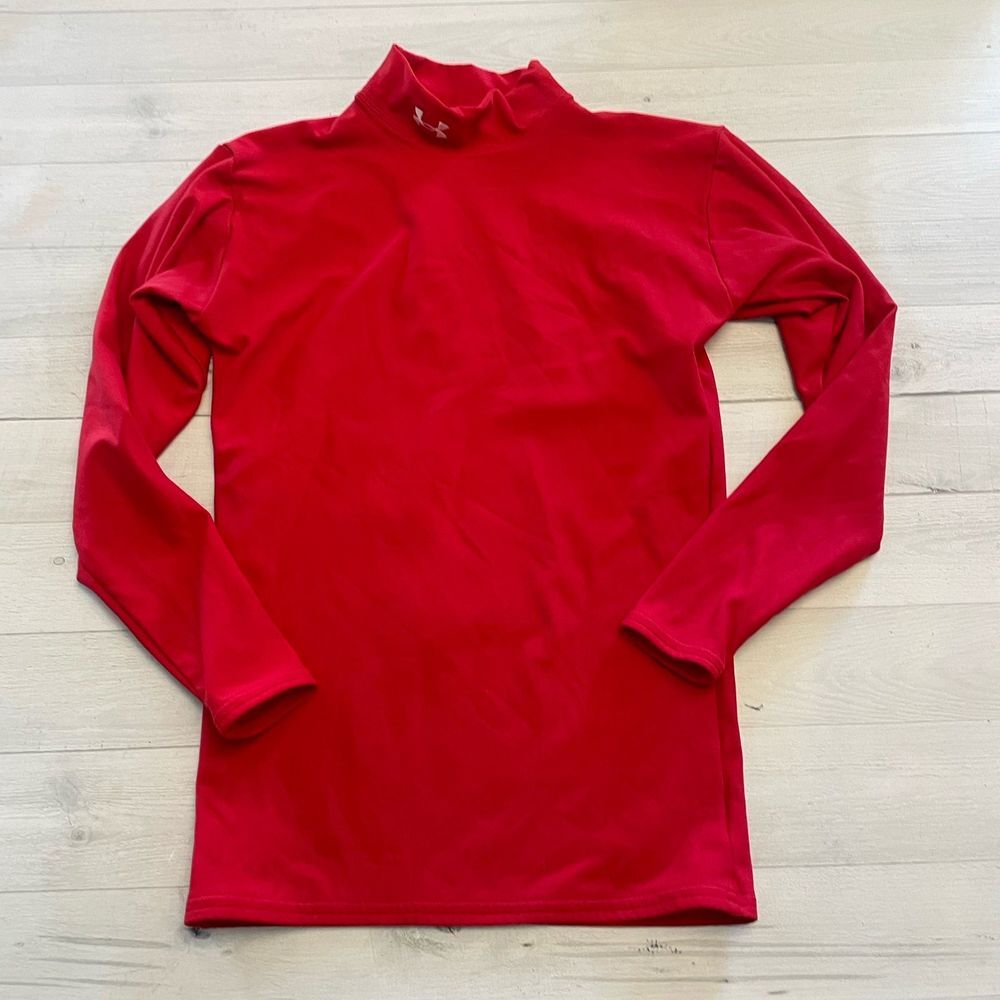 Under armour mens red baselayer medium